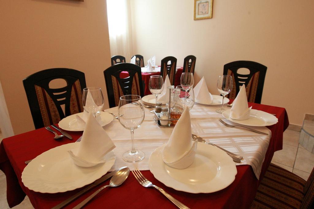 Hotel Vila Prestige Budva Zewnętrze zdjęcie
